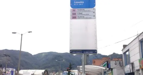 PARADERO SITP BARRIO COLOMBIA CARRERA 17  317A00